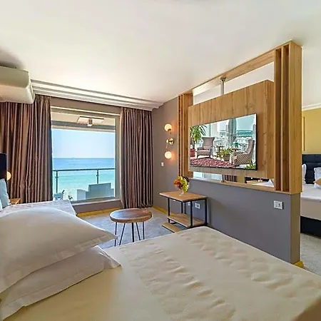 Marina Hotel, Sunny Day Hotel 4*